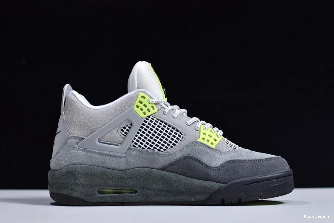 Kicktheory CT5342-007 Neon Air Jordan SE 4 0801